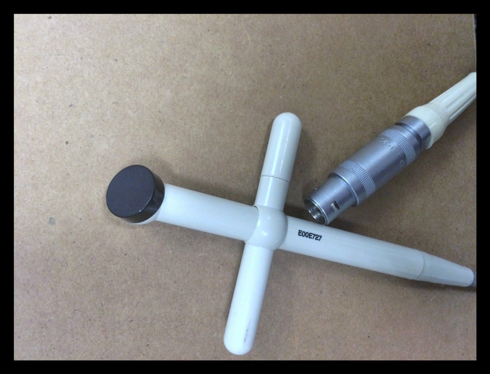 a close up of a probe head