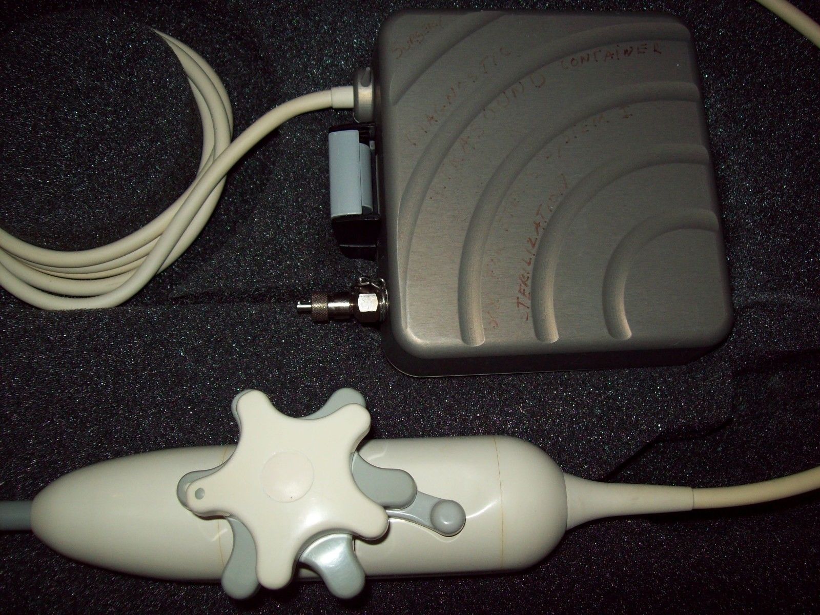 probe handle on connector